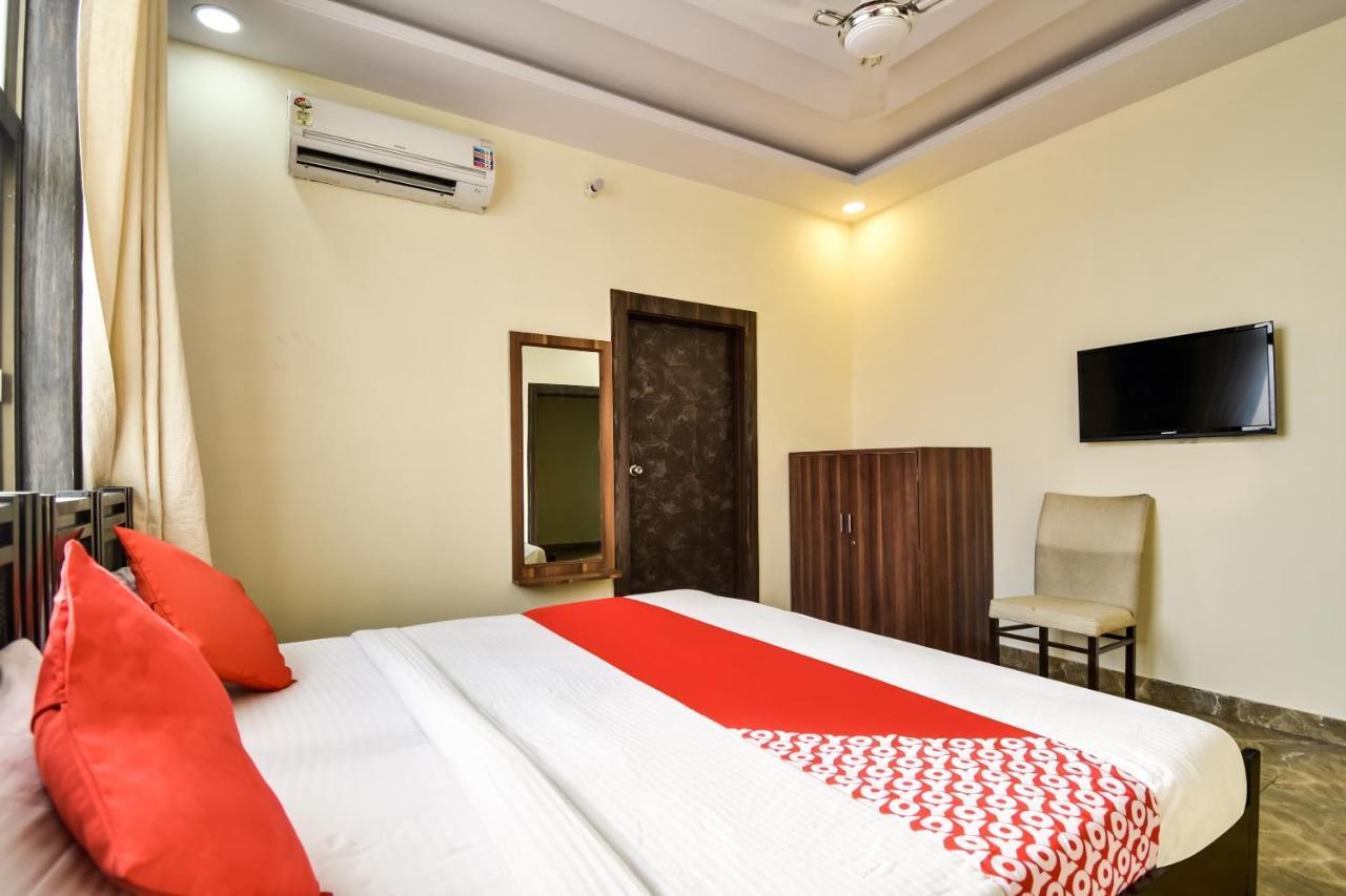 Oyo Flagship Hotel Spark Jaipur Exterior foto