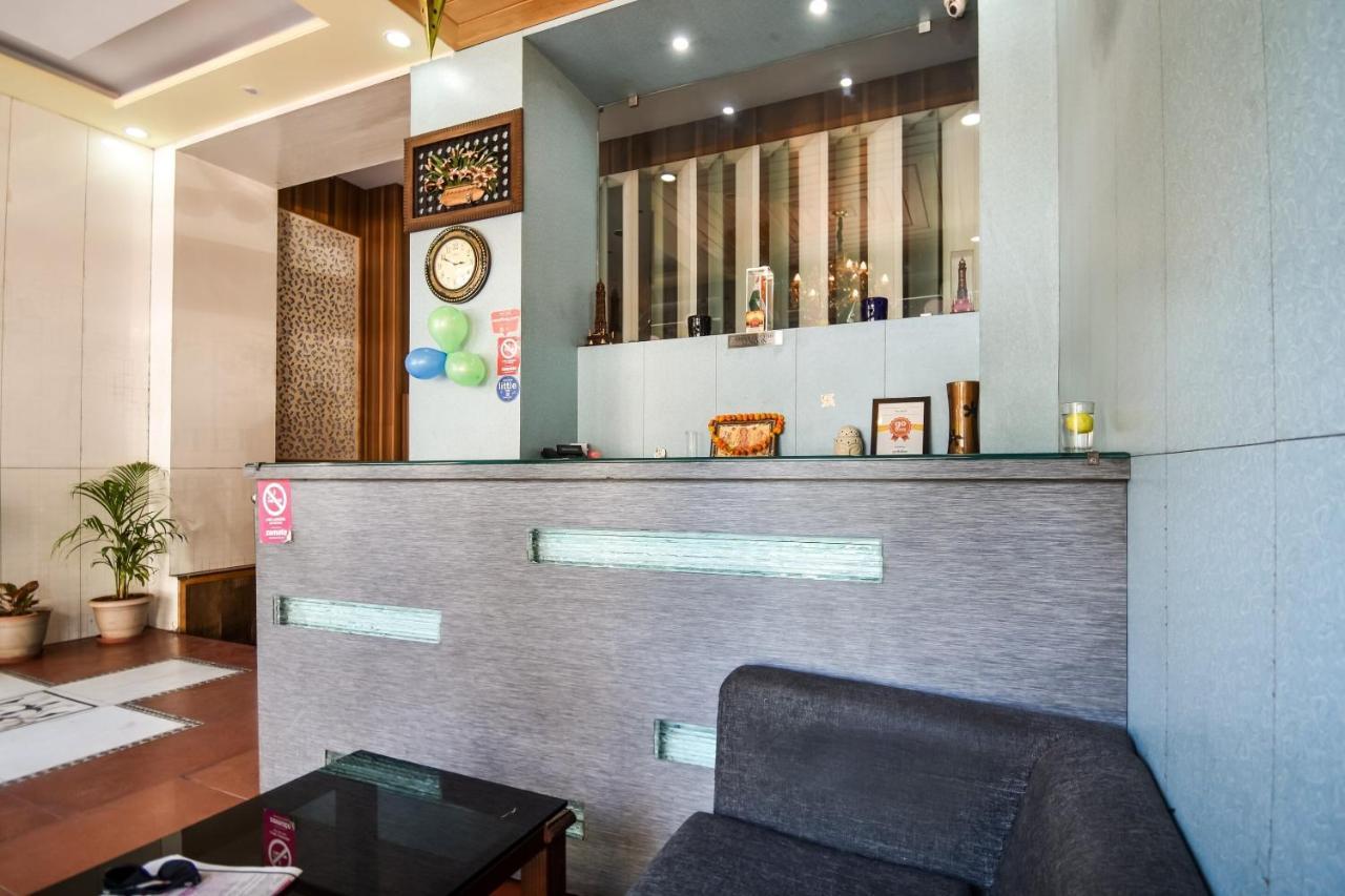 Oyo Flagship Hotel Spark Jaipur Exterior foto