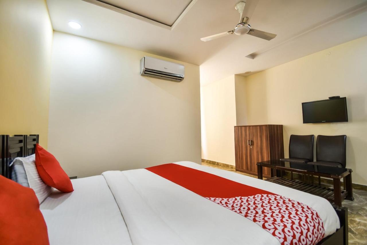 Oyo Flagship Hotel Spark Jaipur Exterior foto
