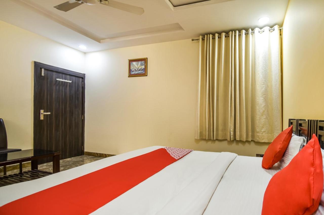 Oyo Flagship Hotel Spark Jaipur Exterior foto